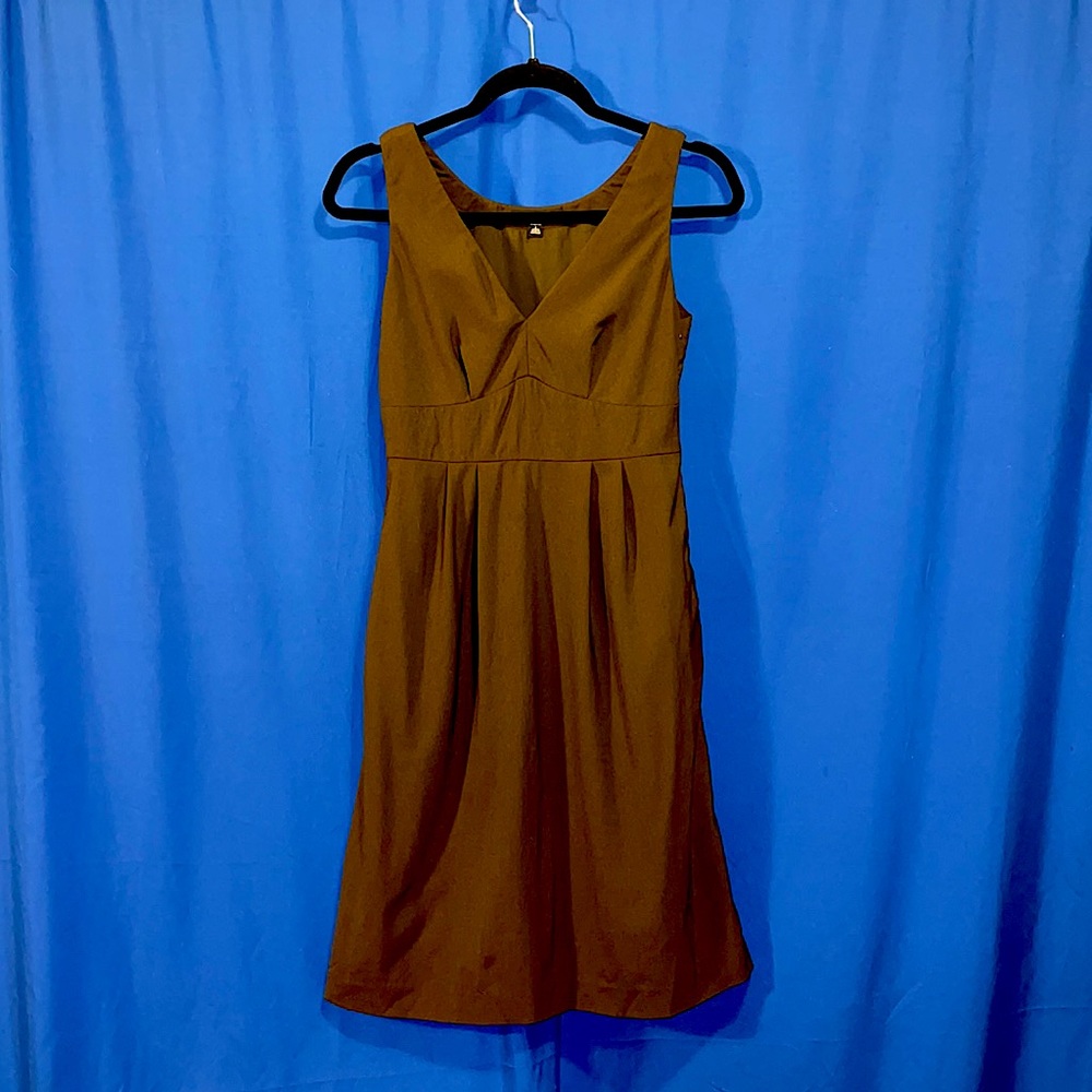 Banana Republic Brown Sleeveless Shift dress w/Pockets!